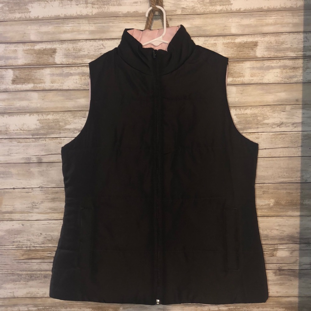 Reversible vest